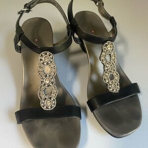 Bandolino Black Sandals with Sparkling Embellishments